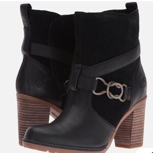 Never worn! {Timberland} Dennett Suede/Leather Ankle Boot | size 8